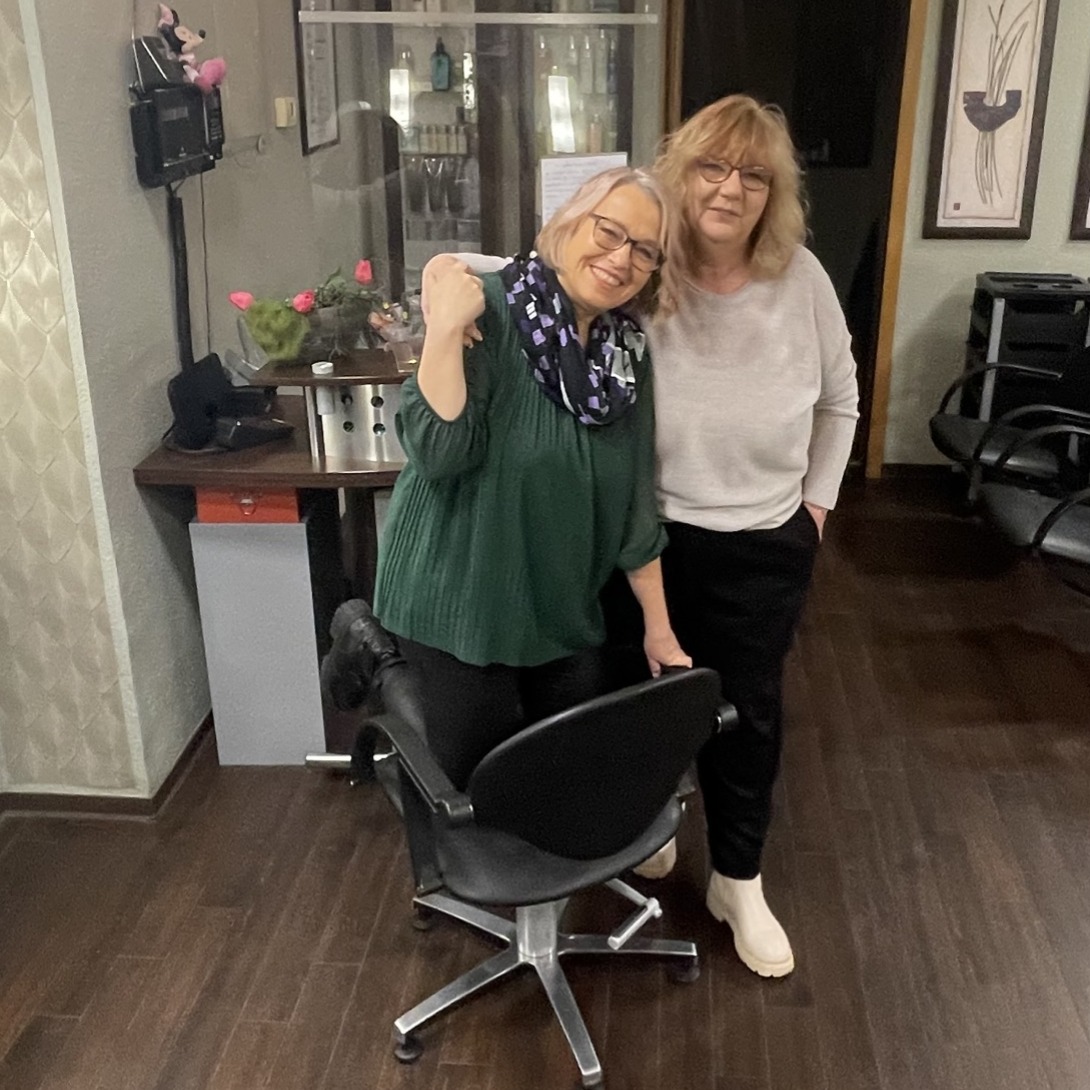 Das Team des Salon Michel in Gelsenkirchen - Ihre Experten für Frisuren und Haarpflege